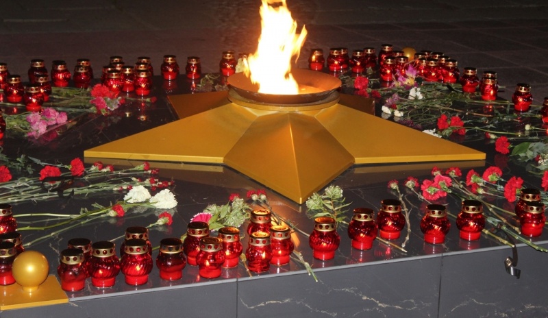 Акция "Свеча памяти" прошла в Тутаеве. 